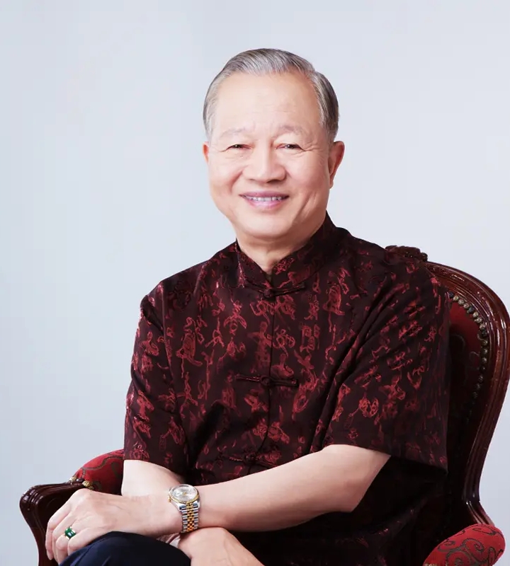 曾仕强教授说：
“无论谁帮了你，一定要给他送礼，不收也要送，送和不送是天壤之别，