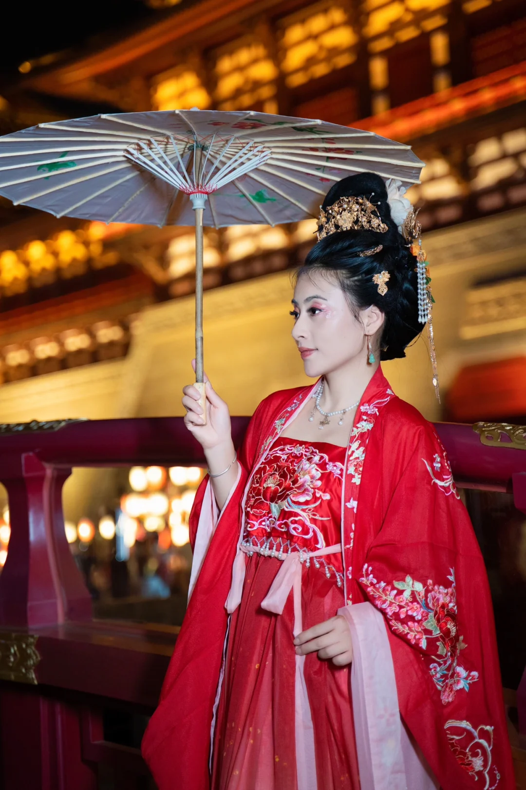 想要看看评论区你们拍的美美的汉服照片