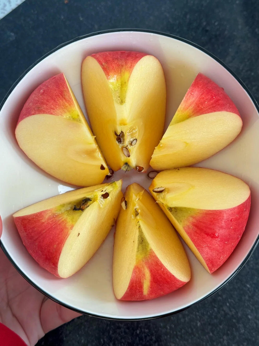 脾胃虚弱，上热下寒吃蒸苹果三个月后～