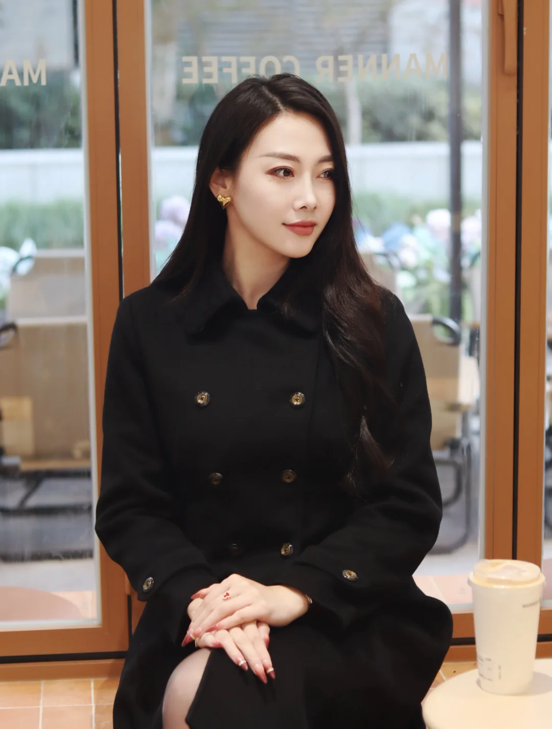 律师小姐姐 | 午休咖啡时光让大脑放个假