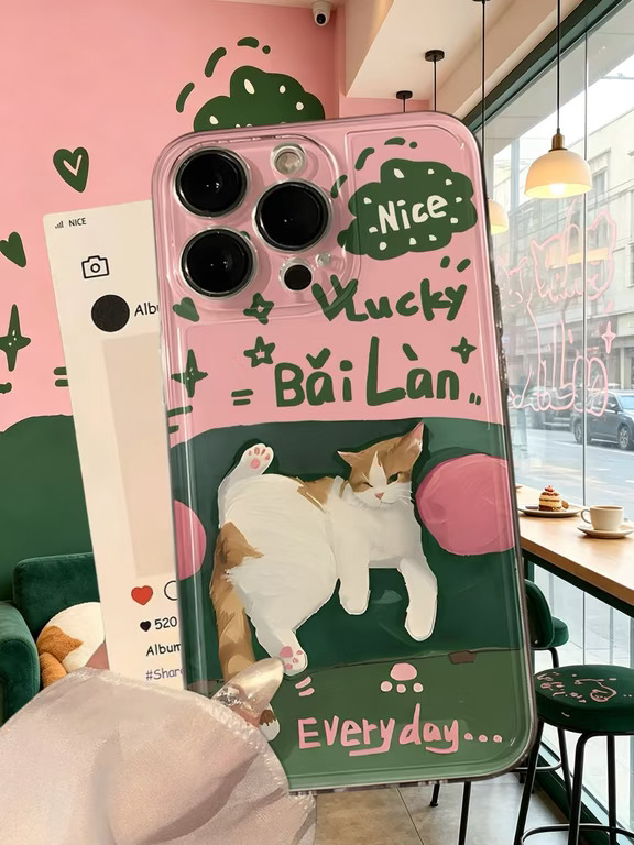 超绝！这个小猫手机壳也太可爱噜！