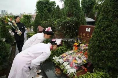 “2003年3月25日，广东省中医院二沙岛分院急诊科护士长叶欣因感染S...