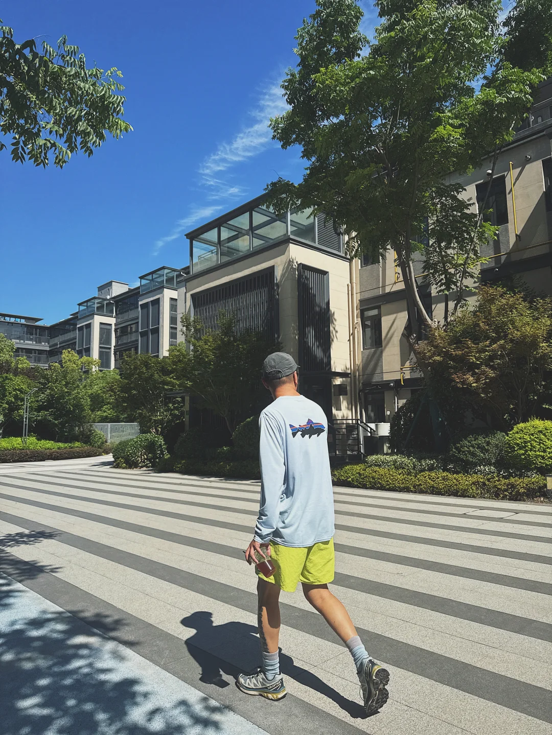 REDVibe｜40度的夏天穿搭的正确答案