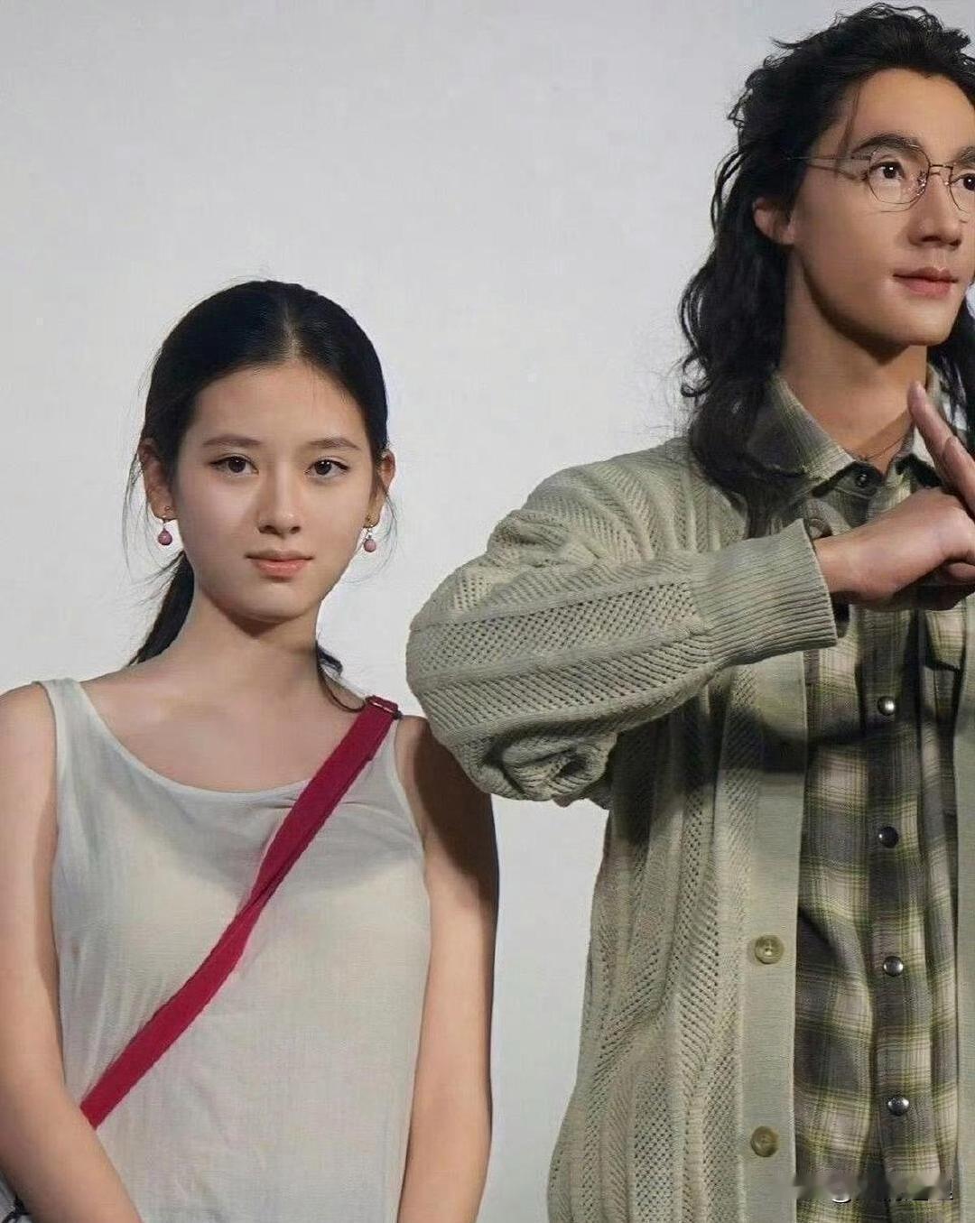 清纯美女，网友们知道她叫什么名字吗