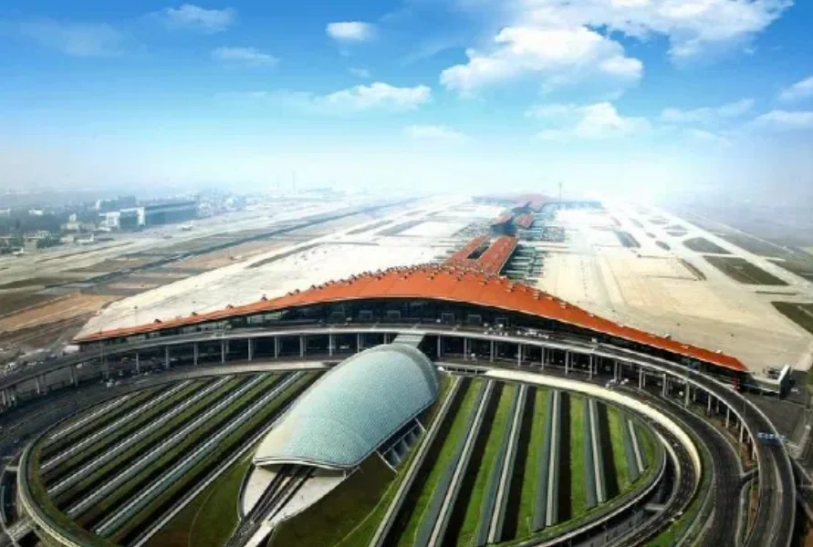 首都机场：艰难落幕！