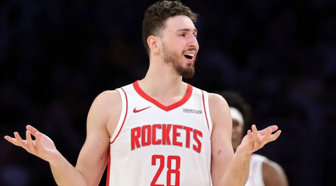 ESPN记者：火箭管理层赛季末与申京进行了一些坦诚的对话  ESPN记...
