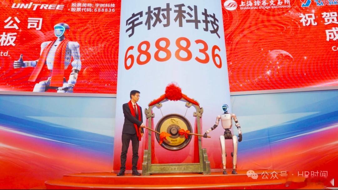 什么是真正的行业领袖？是英伟达那种，自己砸钱做底层基础模型，开源给全行业用，把整个赛道的蛋糕做大；是马斯克那种，宁可承受短期股价压力，也要投几百亿搞研发，把技术边界往前推。
他们的核心逻辑，都是先把行业做起来，公司自然会有价值。而不是先把公司估值炒上去，再回过头来补技术。
 ​