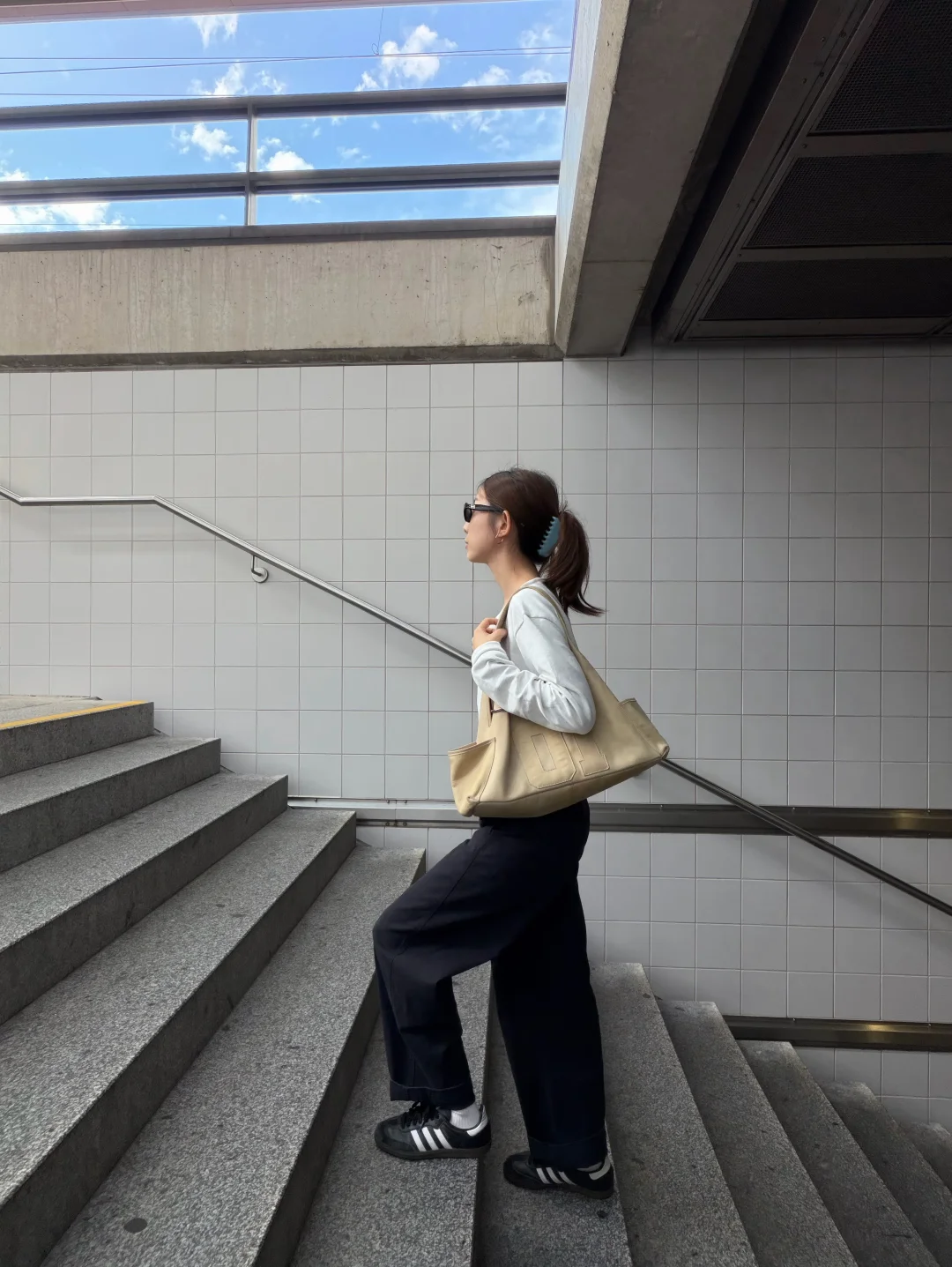 Autumn outfit with chino pants