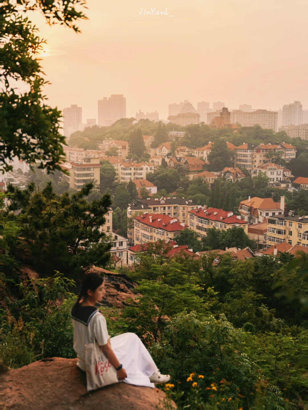 青岛旅行｜一定要在信号山看完日落再离开‼️