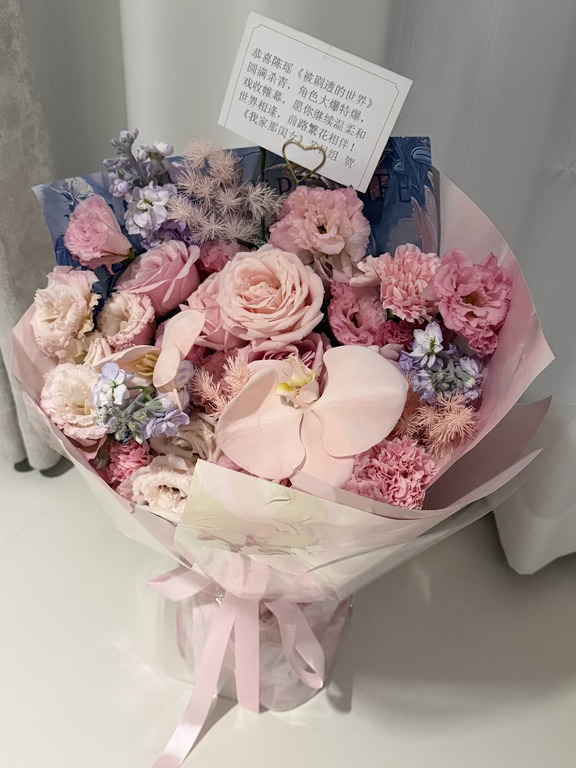 耶！陈瑶《被剧透的世界》杀青快乐