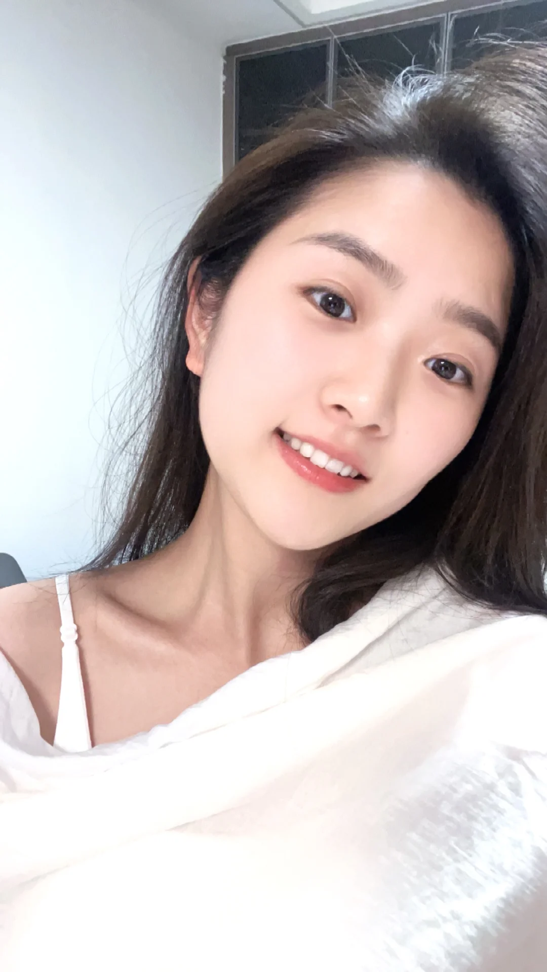 简单素颜妆，温柔显气质～