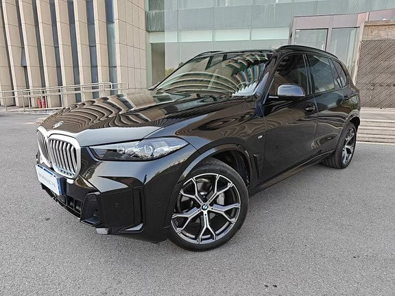 宝马 23款 X5 xDrive30Li 尊享M运动