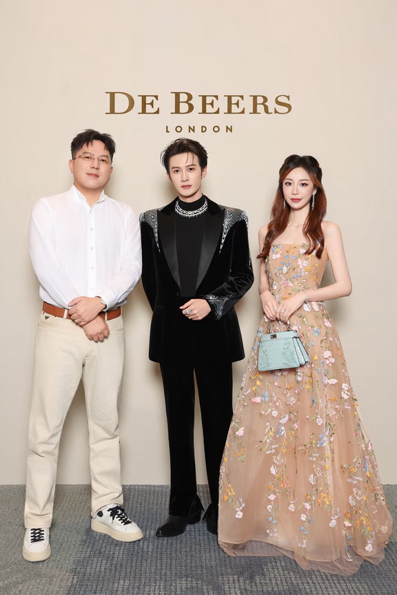 戴比尔斯晚宴plog｜恭喜奇仔健次合影➕1😂