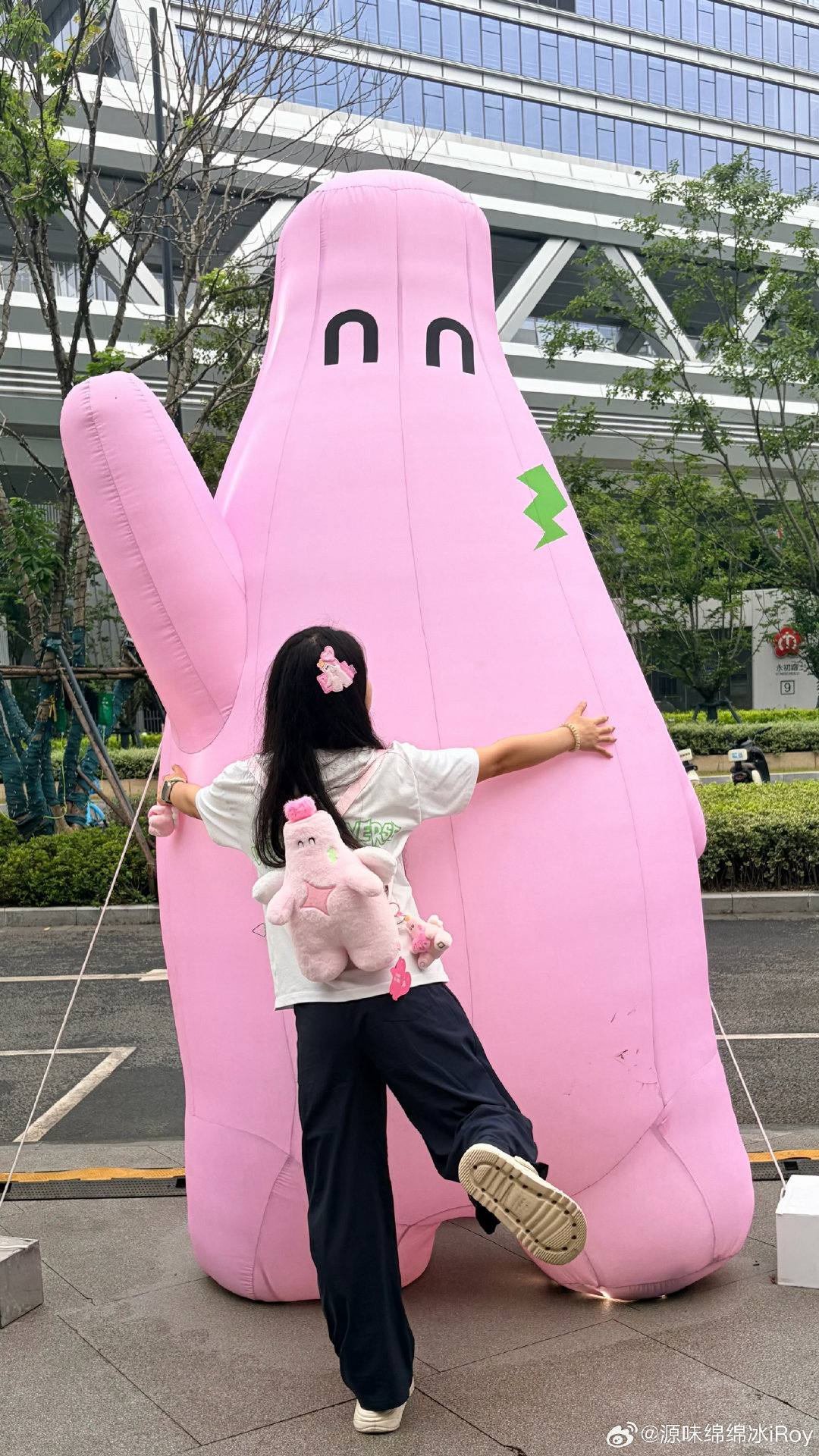 请对HUG家族保持依赖状态！宝宝今晚见[抱一抱][抱一抱][抱一抱]#王源[超话]##王源宇宙超级无敌大大狂欢巡演# ​
