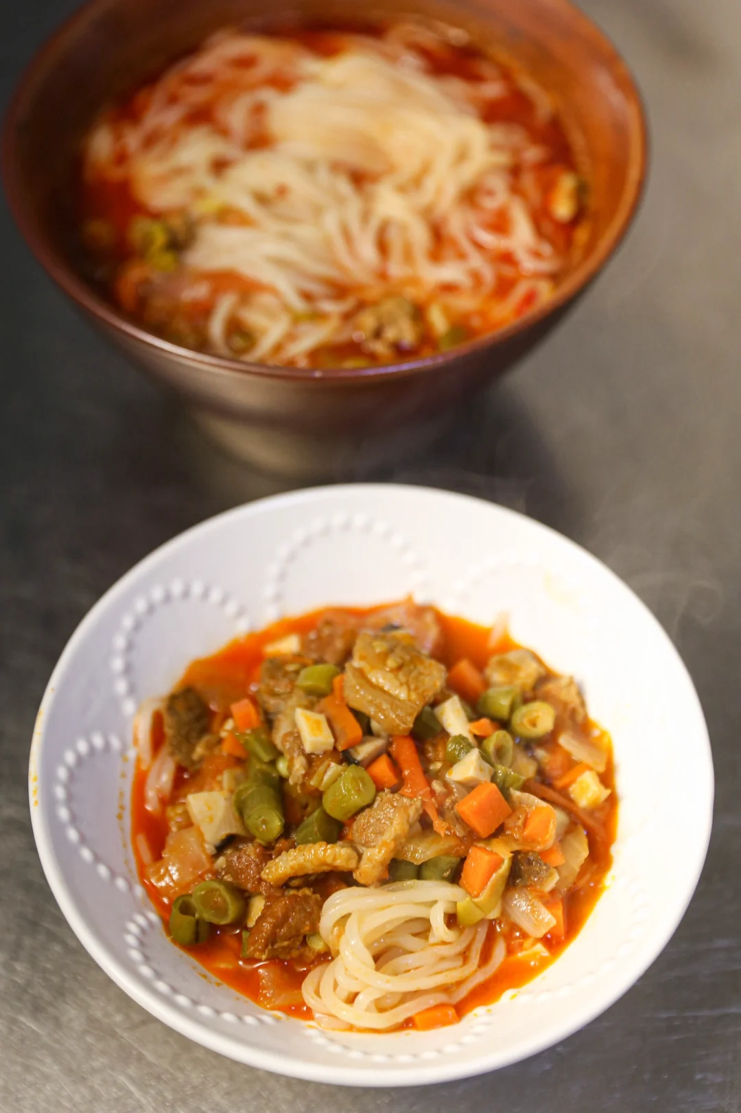 坚持做1000种面不重样（305）酸汤臊子面