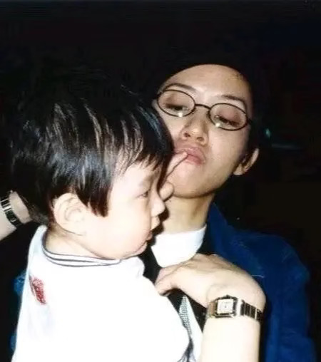 梅艳芳丨妈妈…