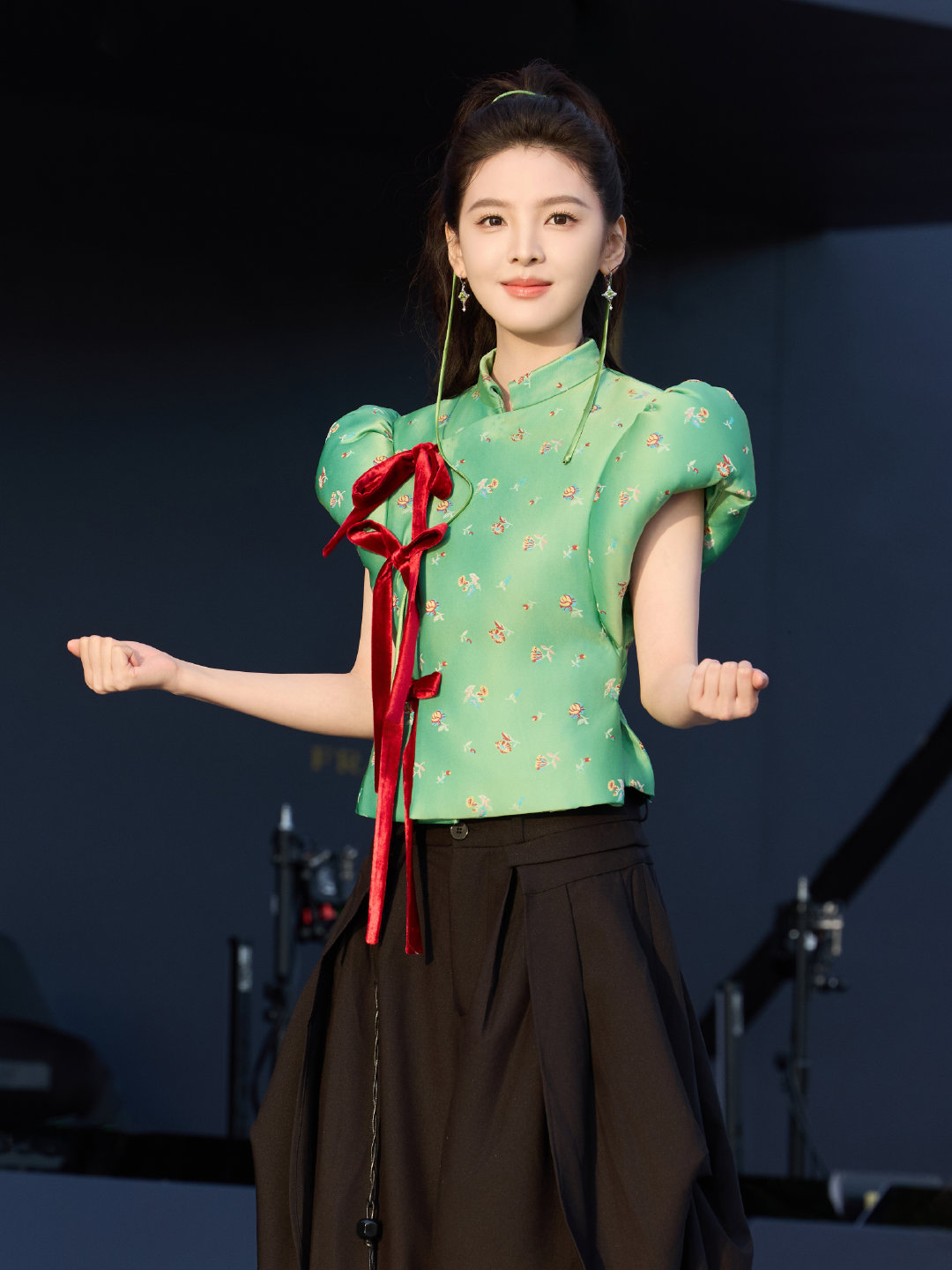 #章若楠[超话]##章若楠无畏契约手游表演赛#

意志觉醒，状态拉满[打call]
#上海冠军赛玩家派对# 
#无畏契约上海全球冠军赛# ​