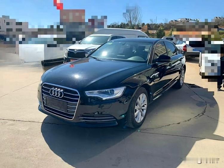 奥迪首席创意官弗拉塞拉公开批评行业大屏泛滥现象，认为这是 &;为了科...