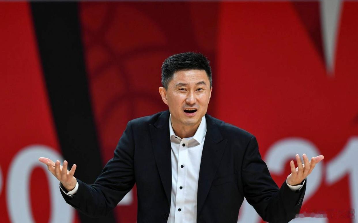 足球骂李铁，至少铁子带队没被小日子灌7个吧，篮球挤兑杜锋，至少杜指导带队没被日本二队揍过吧[闭嘴][闭嘴][闭嘴][闭嘴][闭嘴]#郭士强执教能力被质疑#  ​
