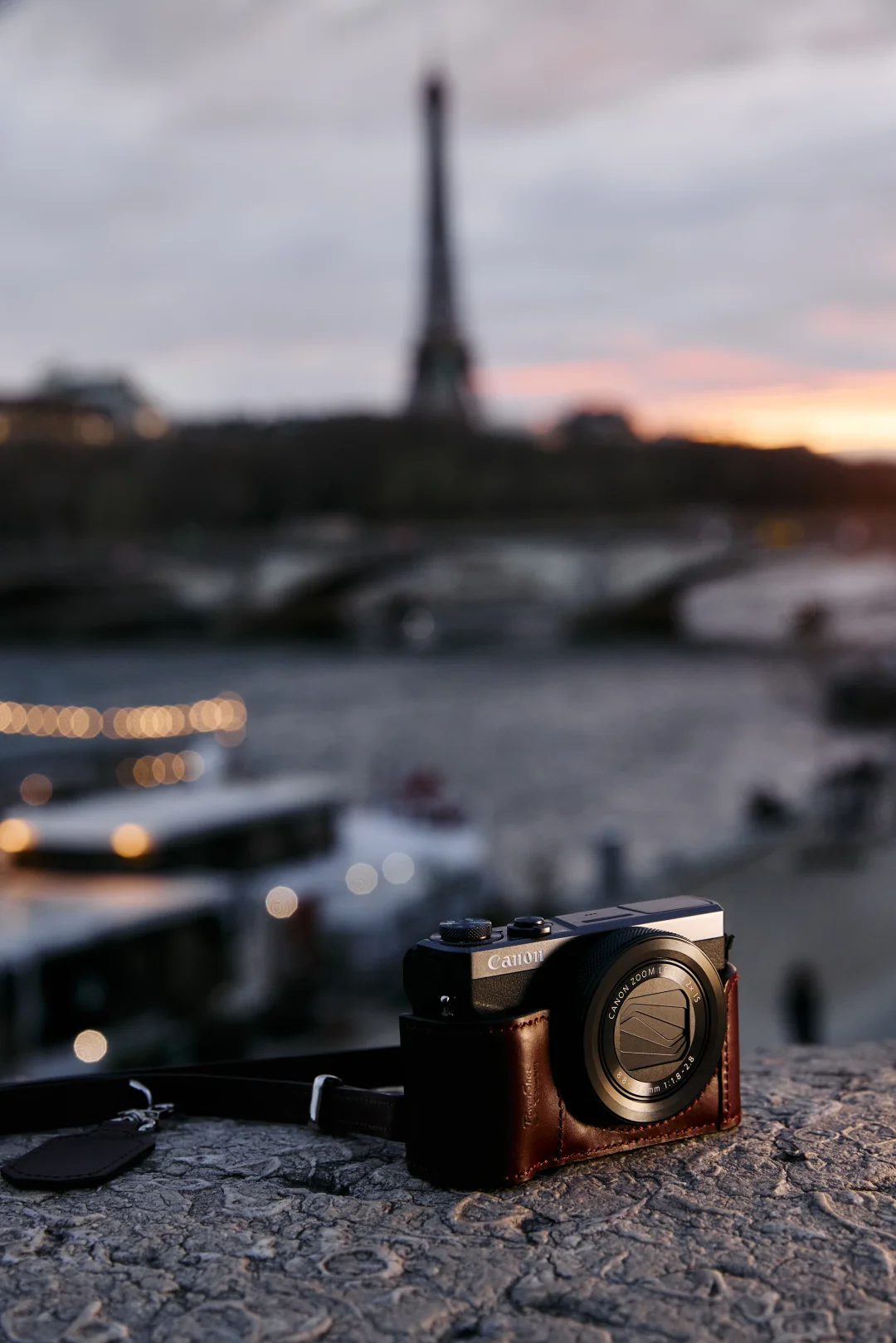 佳能携手香奈儿，发售三十周年限量版G7X3！