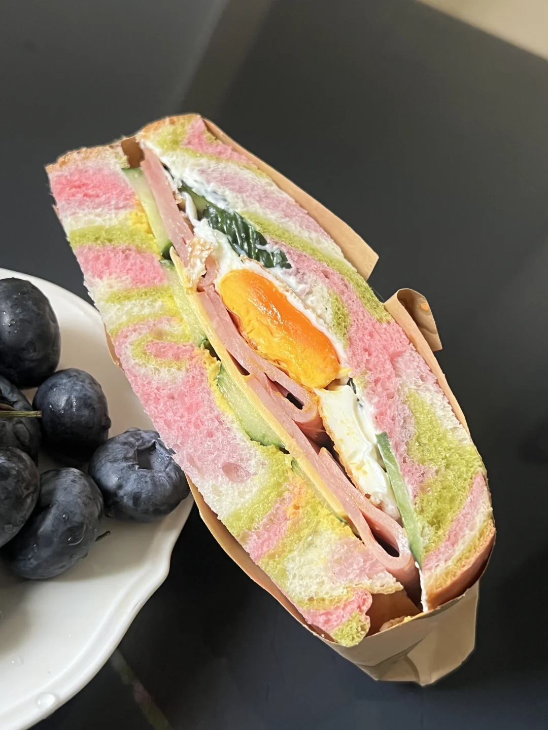 这是彩虹🌈还是莫奈花园🖼️快来看看吧！