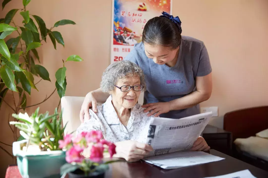 91岁奶奶认不出子女却记得老歌：音乐如何唤醒阿尔茨海默的记忆