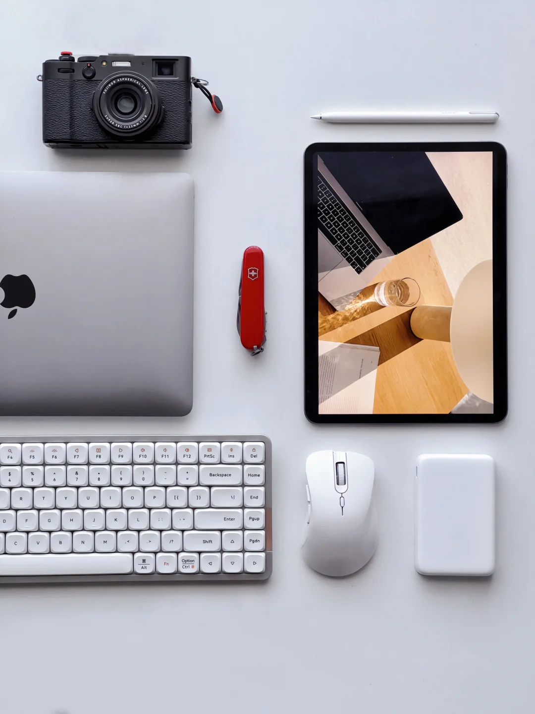 INS风书桌：必备EDC好物