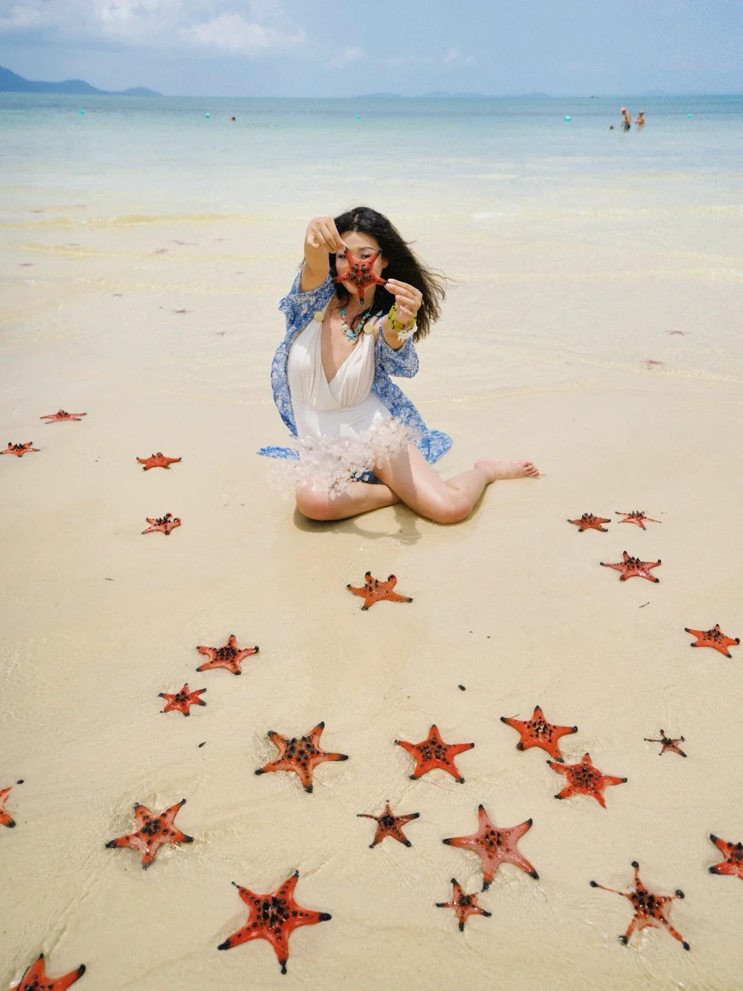 在富国岛海星沙滩，体验与派大星当邻居