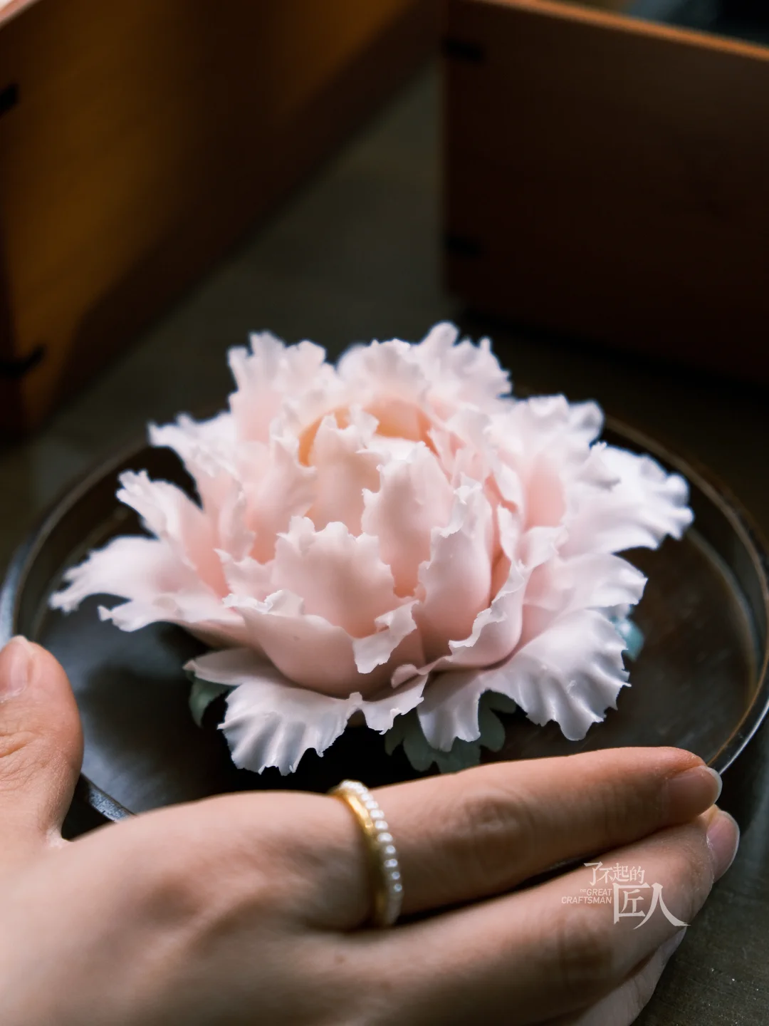 很少有礼物，第一眼就让人停下来细看