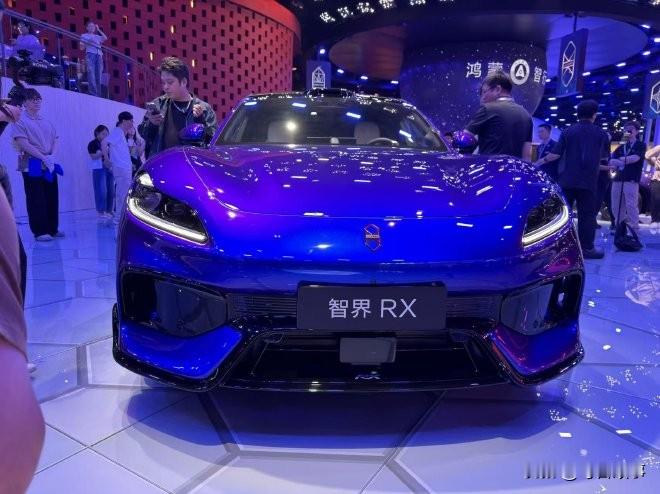 荣威家越07：全球量产豆包AI汽车。
智已L6：全线控转向轿跑线。
猛士X700：硬派越野新选择。