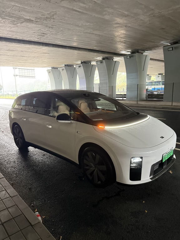 理想i9试驾感受分享