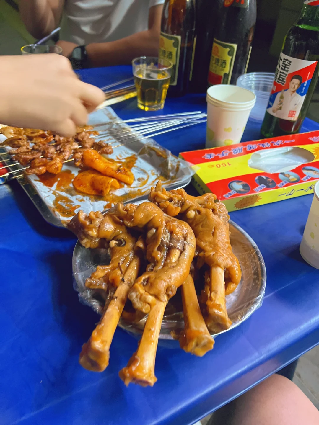 张掖两大必吃榜！呼啦羊蹄和西北大菜！