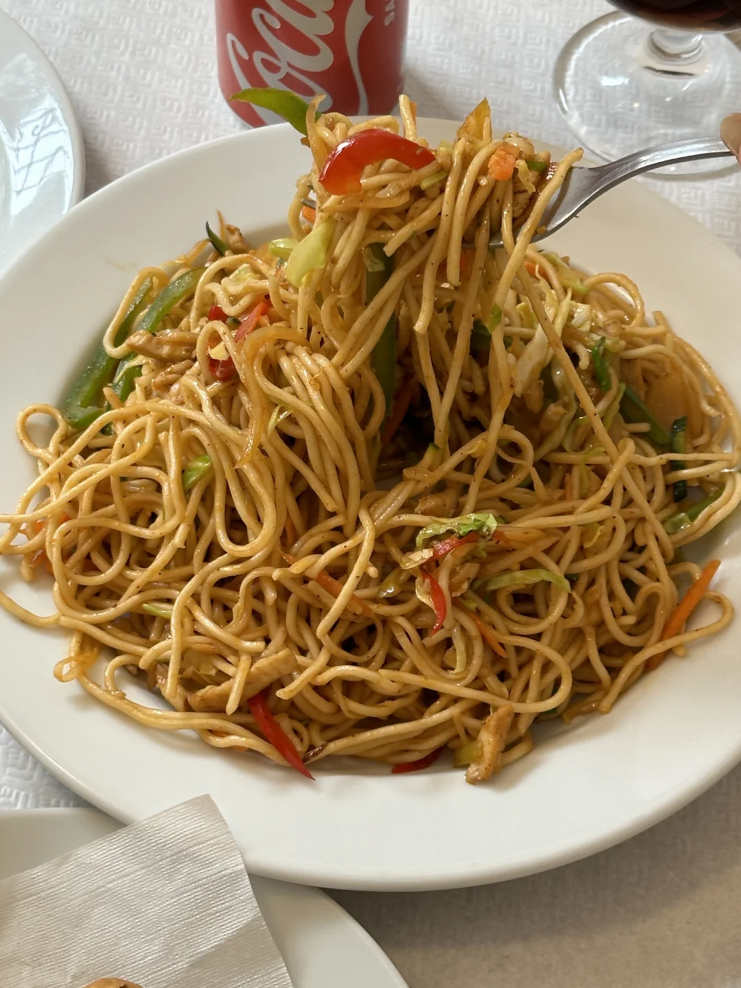 里斯本🇵🇹5.5o的鸡肉炒面！平价量大好吃！！！