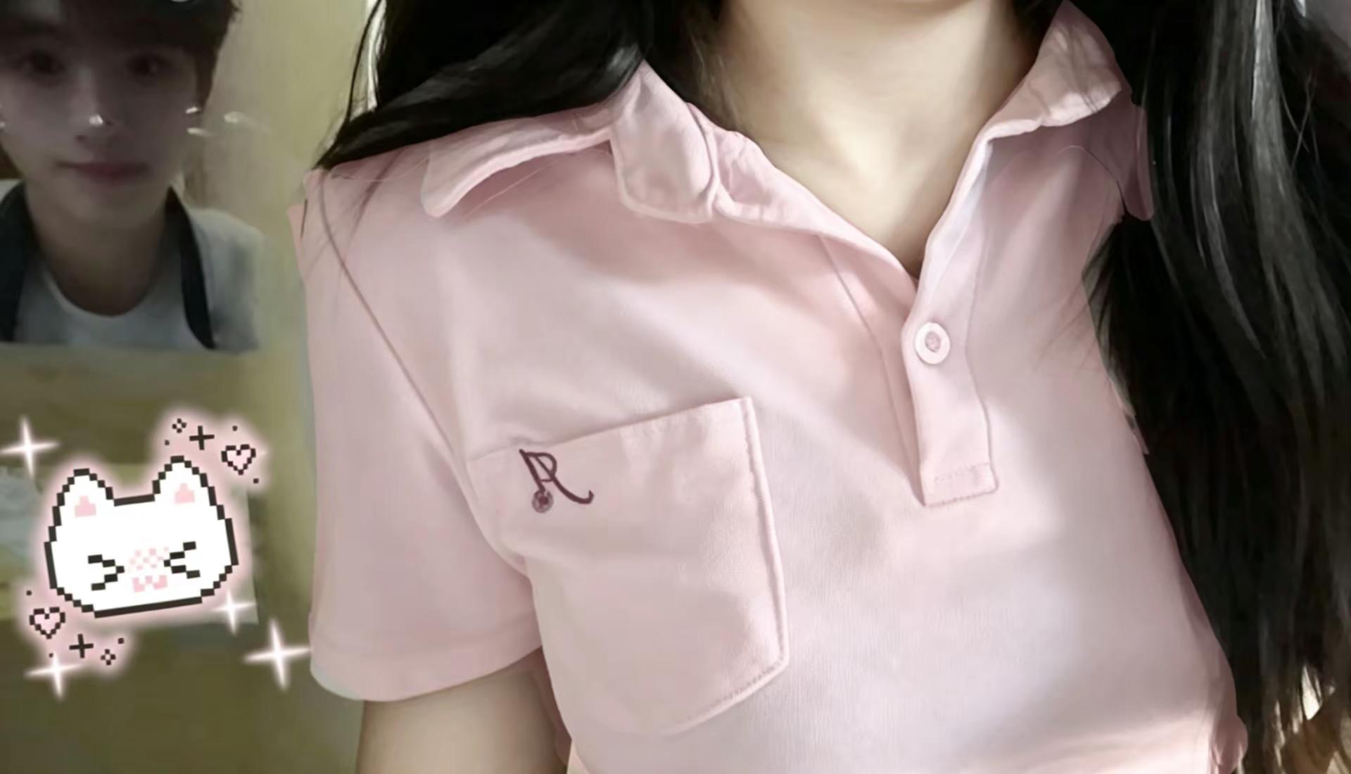 粉色polo领短袖 同框