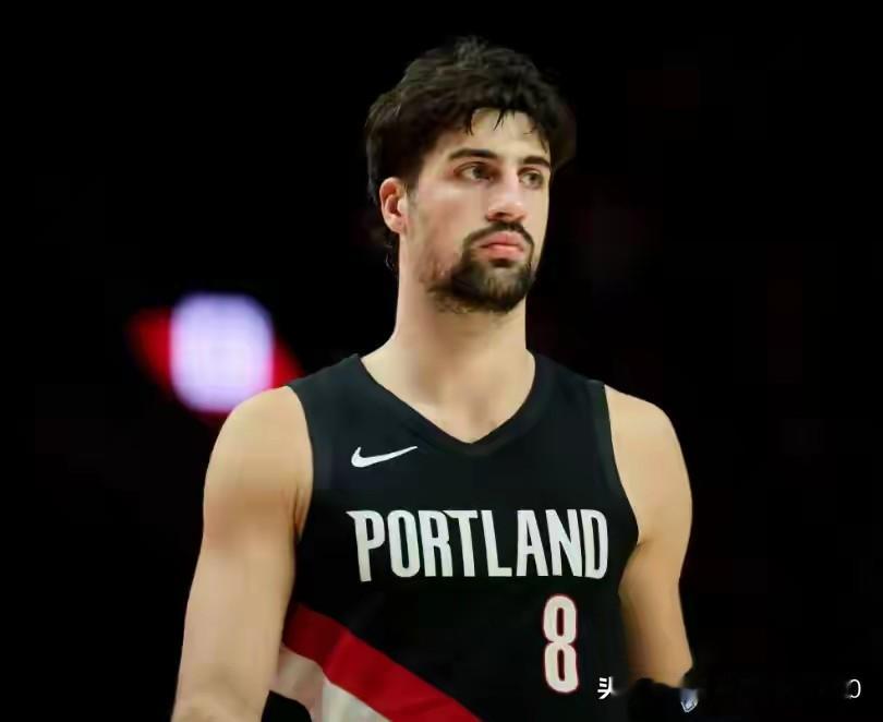 3-1夺赛点！祝福开拓者，新赛季真正起飞  ✌北京时间4月27日，N...