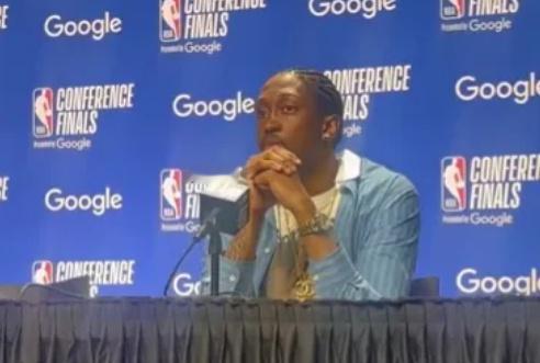 杰威：文班的存在对我们影响巨大，感觉他有8尺高  今天NBA季后赛雷霆...