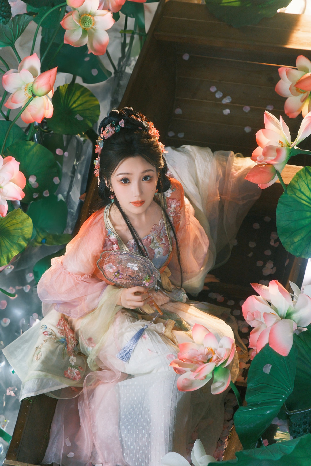误入藕花深处🪷

​