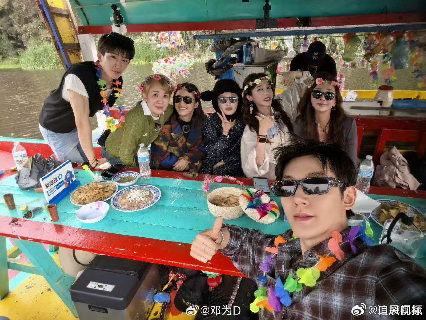 #花少8殷桃统筹全局# 殷桃的统筹能力真的绝了！没有“你猜我想要哪间”的迂回游戏，直接引导大家说出真实想法。这种坦率表达、干脆利落的沟通效率，看着简直乳腺通畅！ ​