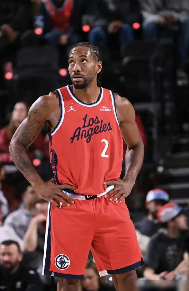 快船这笔交易，赌输了？ 2月4日，他们送走了场均25+8、带队逆转的...