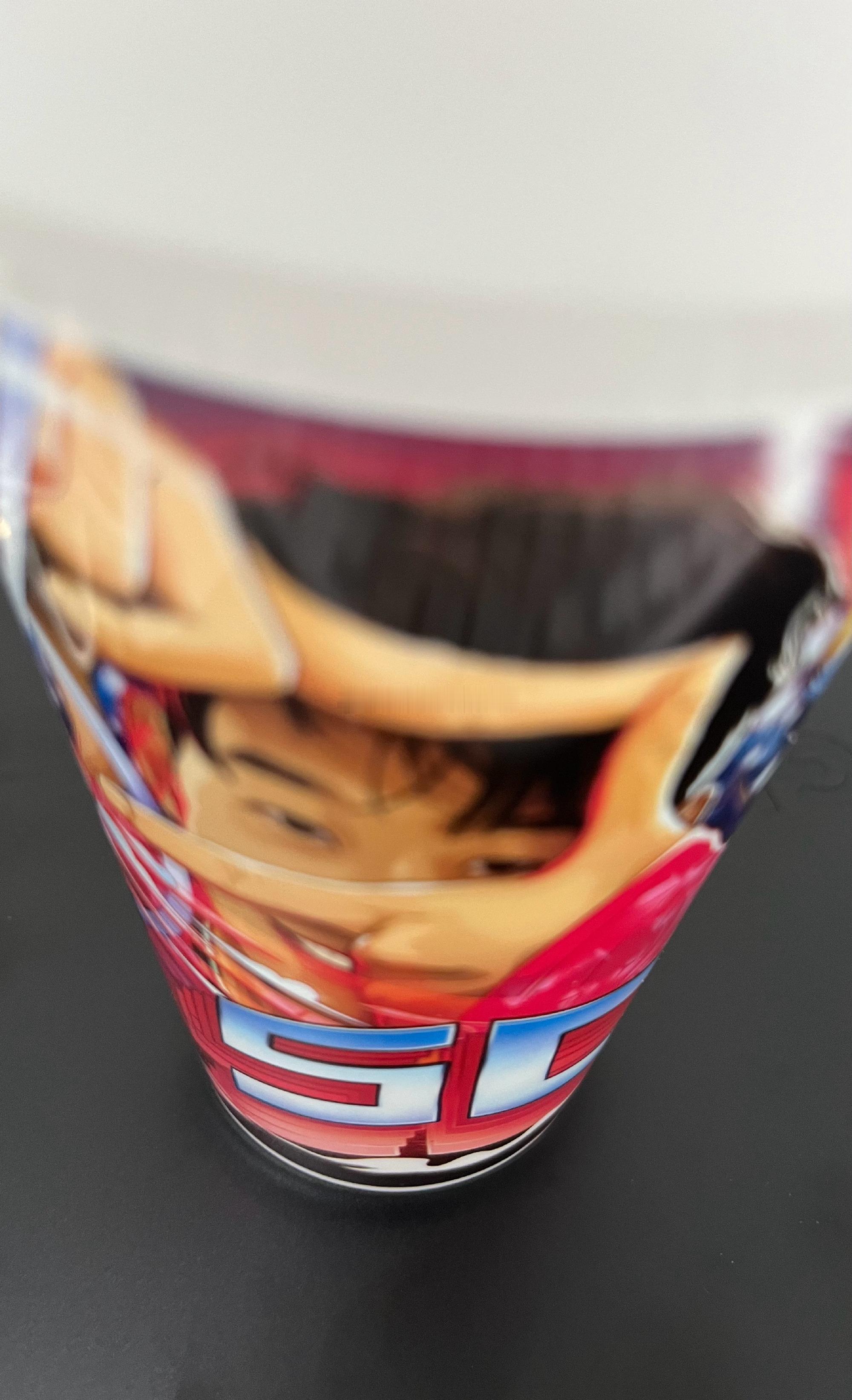 不愧是我们麦门，这个FIFA世界杯主题的杯子做的真好看。  我买到的是...