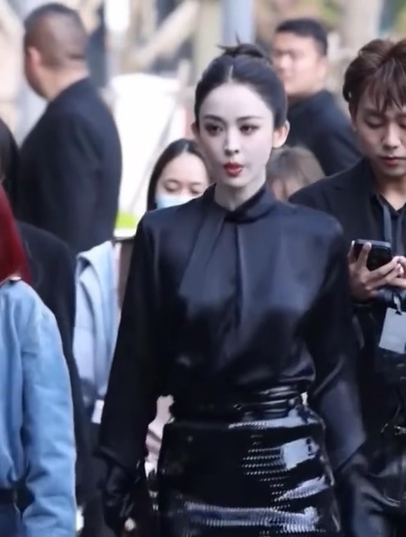 娜扎