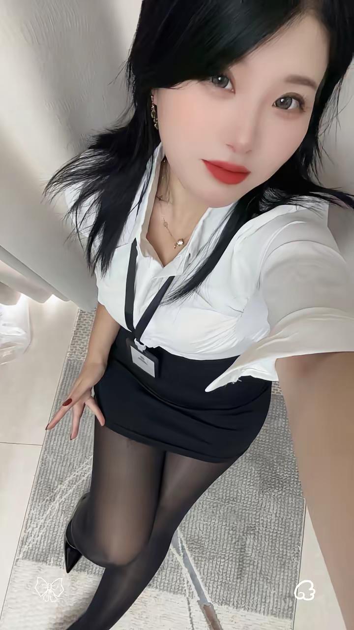 人之初，性本善，微胖的女人最好看🤣