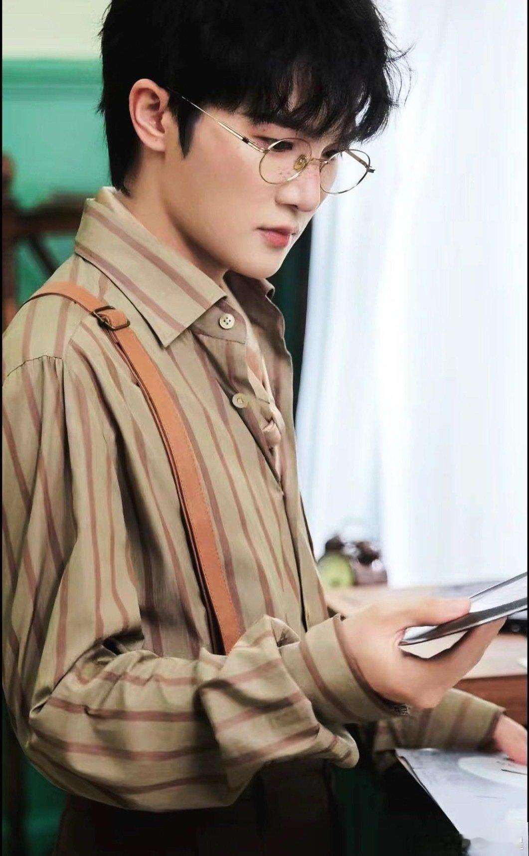 #周深[超话]#  故事很长 我长话短说 我喜欢你。𝓘𝓉'𝓈 𝒶 𝓁𝓸𝓃𝓰 𝓈𝓉𝓸𝓇𝓎. 𝓘'𝓁𝓁 𝓂𝒶𝓀𝓮 𝒾𝓉 𝓈𝒽𝓸𝓇𝓉. 𝓘 𝓁𝒾𝓀𝓮 𝓎𝓸𝓊 ​