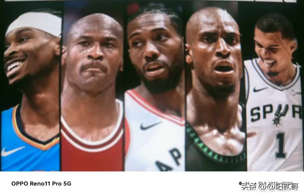 ESPN最新前十，约基奇第一，东契奇第三，字母哥第四。
有人不服，说字母哥攻防一体，季后赛能锁死对面核心。可帕金斯在节目里一句话扎心：阵地战一落位，他手里没球就只能站着。
再看浓眉。专家说他才是现役防守天花板，护框覆盖半个禁区，但讨论他总绕不开进攻不够硬。塔图姆更尴尬，样样通样样松，单核带队永远