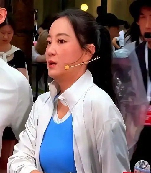 贾玲的新片扑街了，真的挺让人唏嘘的 ​