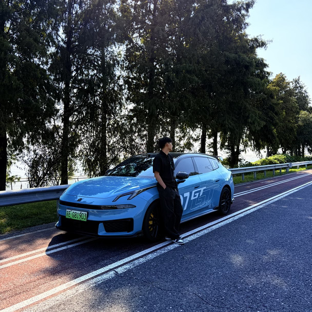 太湖边偶遇领克07GT💙