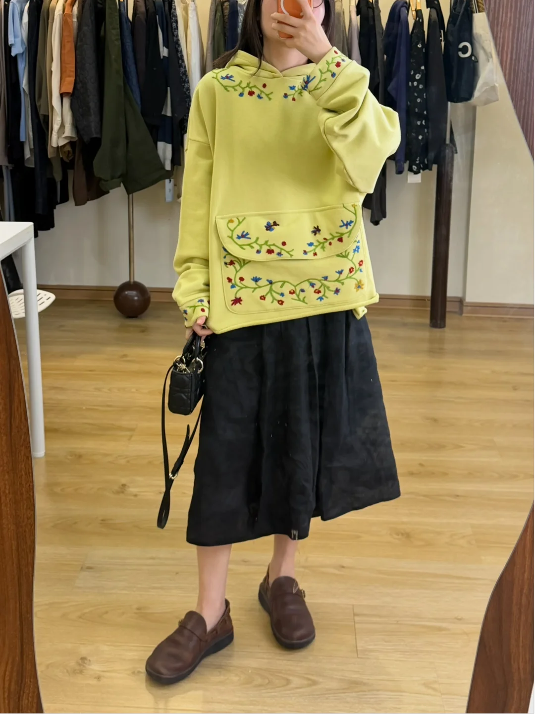 新品｜大口袋复古绣花卫衣女早秋卫衣