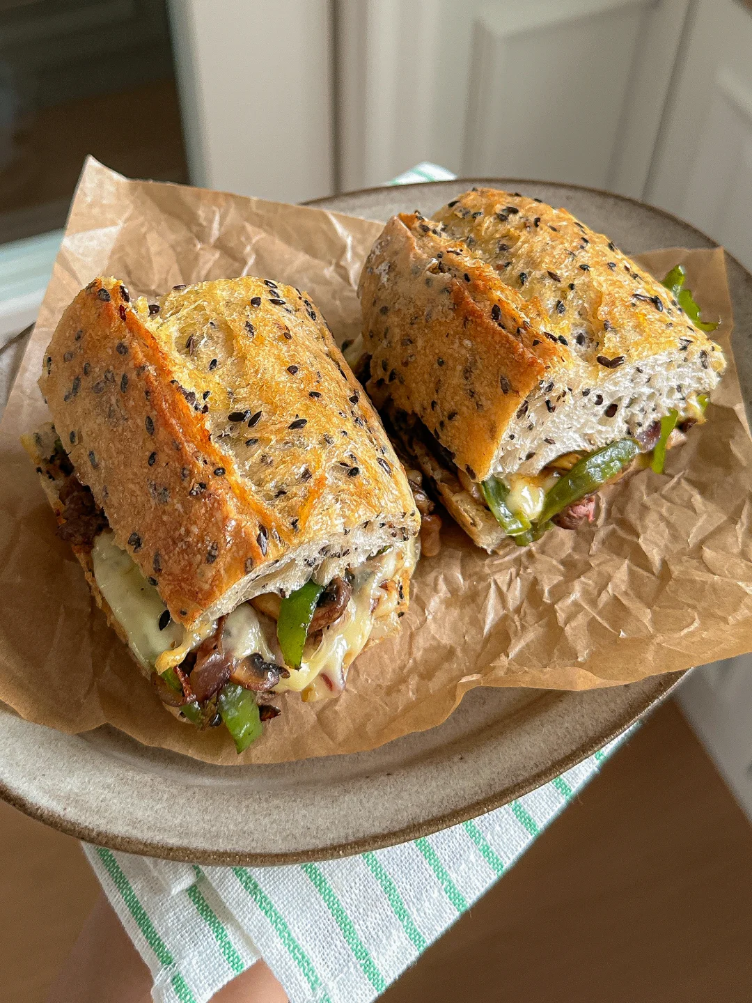 法棍新吃法｜川味菌菇牛肉太上头了❗️