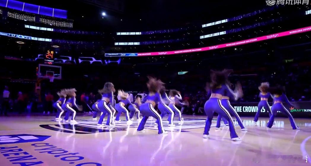 哈登防77，邓恩主攻，这是目前开局的策略！ ​​​