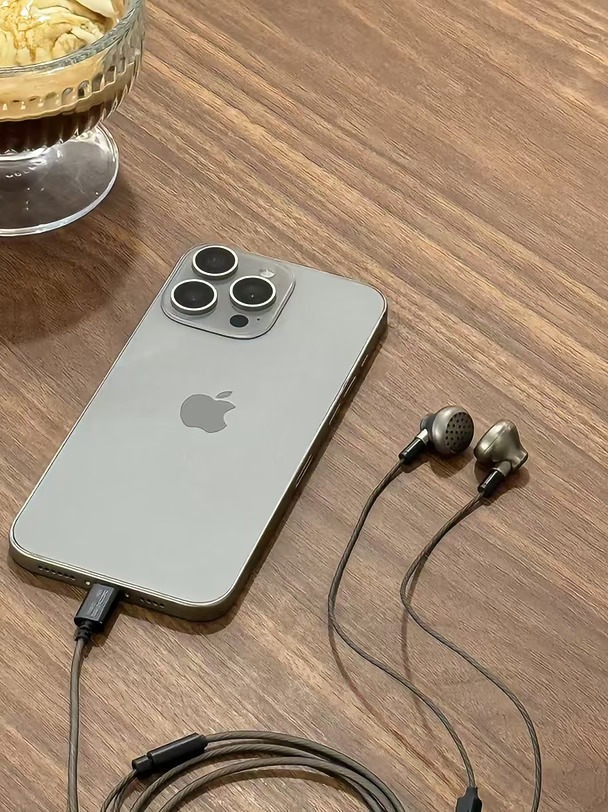 耳机：如果只能选一个，你会选哪种？🎧